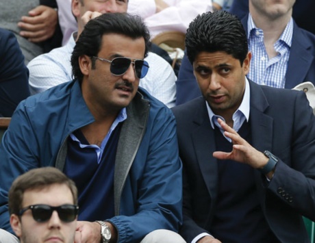 أمير قطر تميم بن حمد وناصر الخليفي