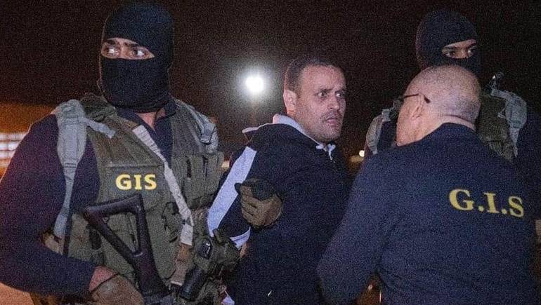 لحظة القبض على الإرهابي المصري هشام عشماوي في ليبيا