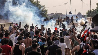 مظاهرات العراق واشتباكات مع الشرطة