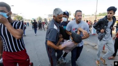 مقتل إثنين وإصابة 25 من المحتجين في بغداد بالرصاص