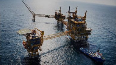 التنقيب عن النفط وإنتاج النفط في البحر