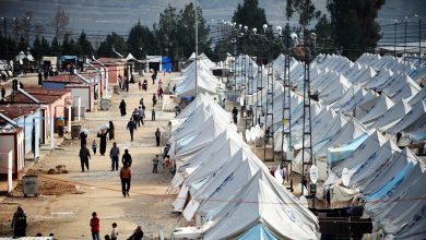 مخيمات اللاجئون السوريون