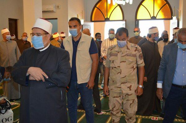 وزير الأوقاف خلال افتتاحه مسجد الشهيد أحمد المنسي