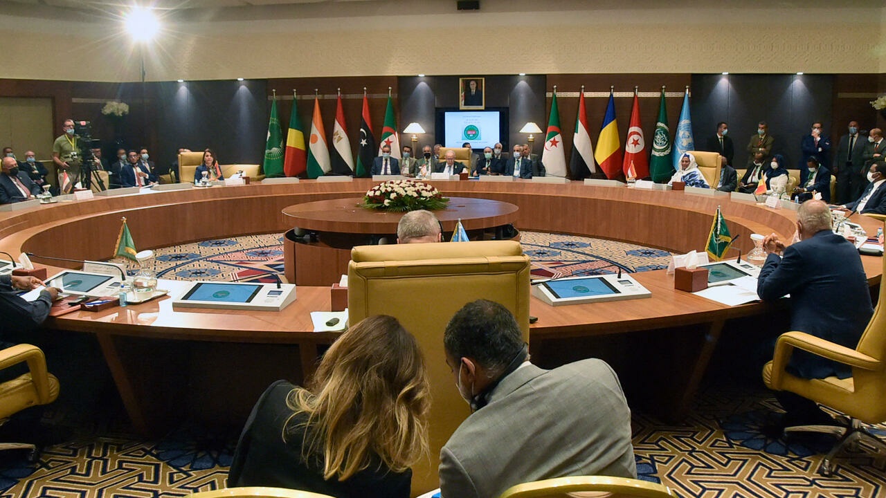 اجتماع دول الجوار الليبي