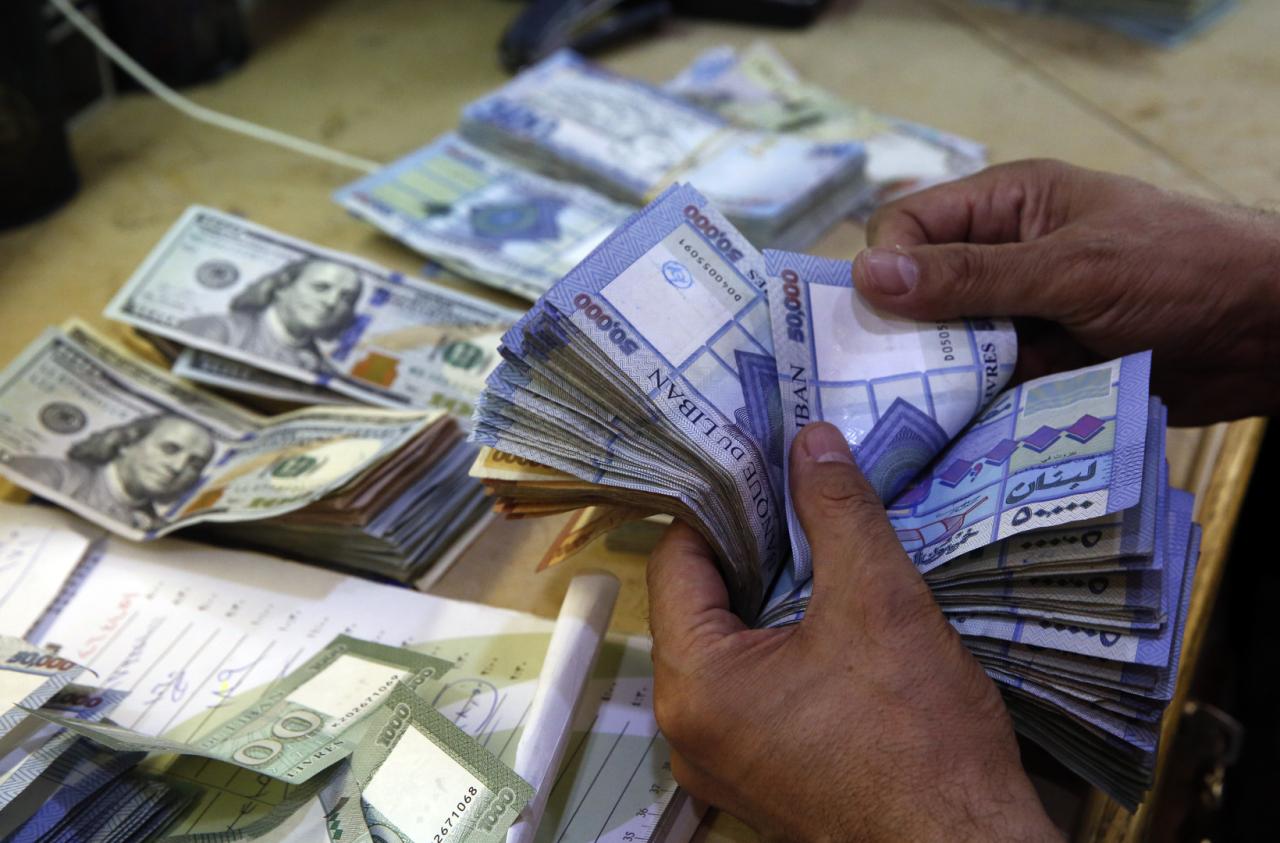 هبوط مدوي لـ الليرة اللبنانية أمام الدولار
