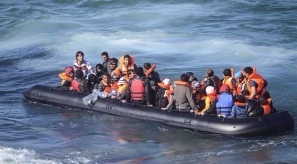 مصرع 6 مهاجرين بينهم 3 أطفال طردتهم اليونان إلى المياه التركية